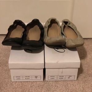 🚫SOLD🚫 Two pairs ballet flats sz 7 Black & stone